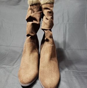 Shoedazzle Boot Size:10M